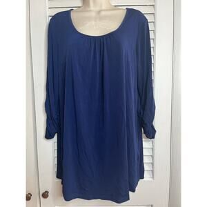 Susan Graver Liquid Knit navy scooped  neckline 3/4 ruched  sleeve top M Classic